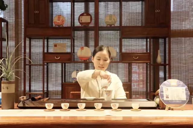 漢唐鄭州店 | 鳳凰茶城攜手招商銀行中秋雅集插圖3 漢唐鄭州店 | 鳳凰茶城攜手招商銀行中秋雅集插圖3