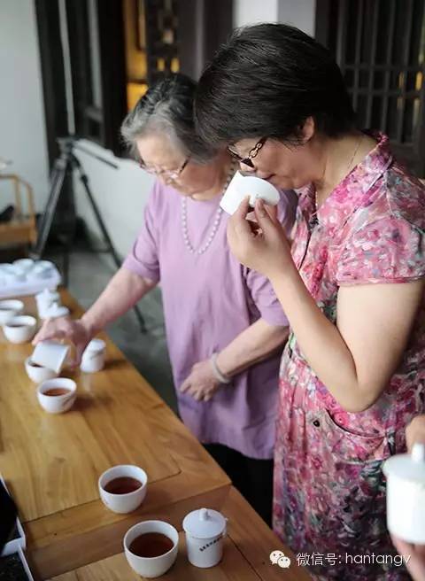 中國(guó)茶館聯(lián)盟祁紅專家品鑒會(huì)在杭州漢唐茶文化館舉行插圖4