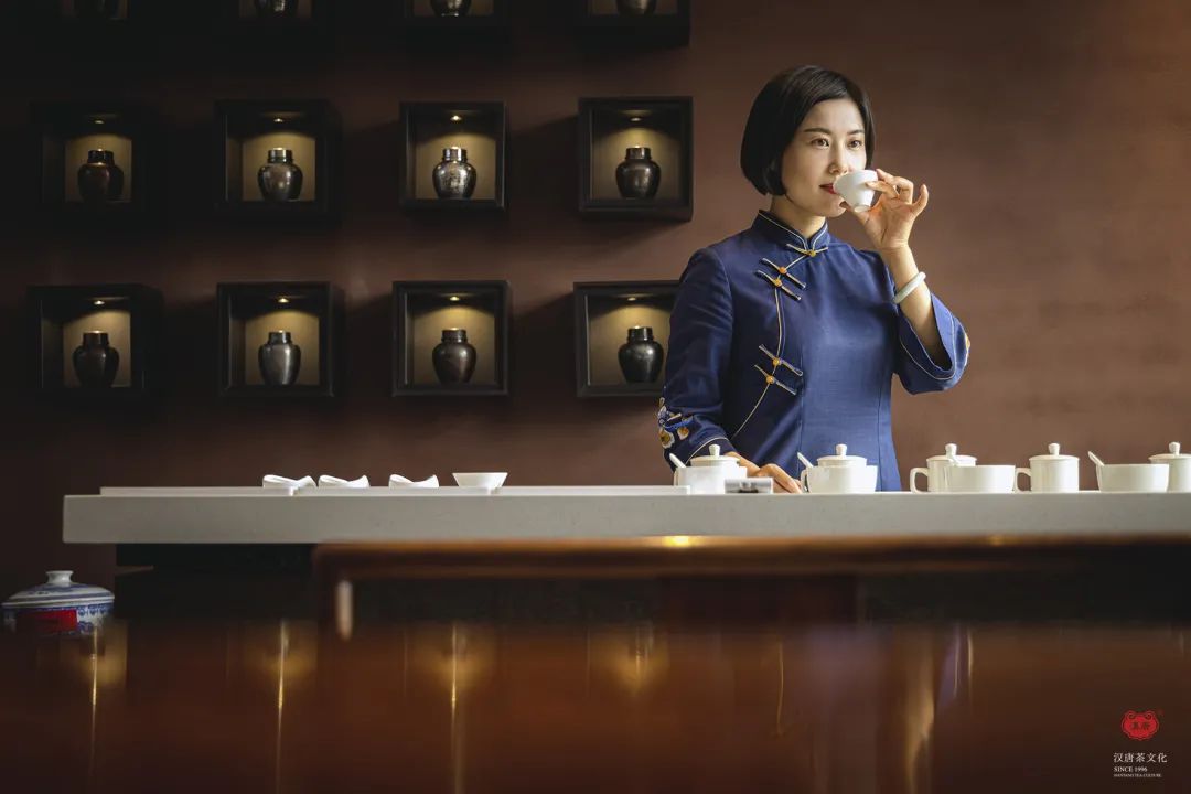 茶品牌體驗(yàn)空間巡禮第八輯 | 和運(yùn)的茶營(yíng)銷(xiāo)道場(chǎng)插圖3 茶品牌體驗(yàn)空間巡禮第八輯 | 和運(yùn)的茶營(yíng)銷(xiāo)道場(chǎng)插圖3